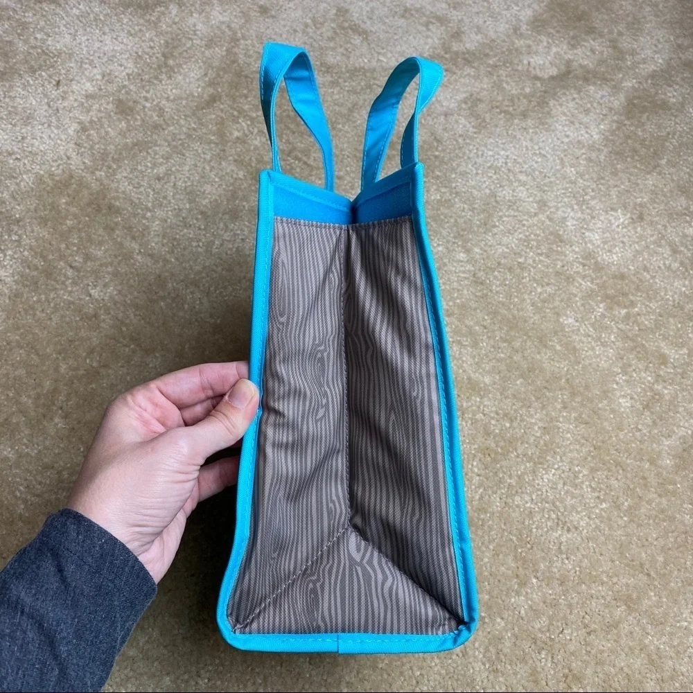 N/A lunch tote